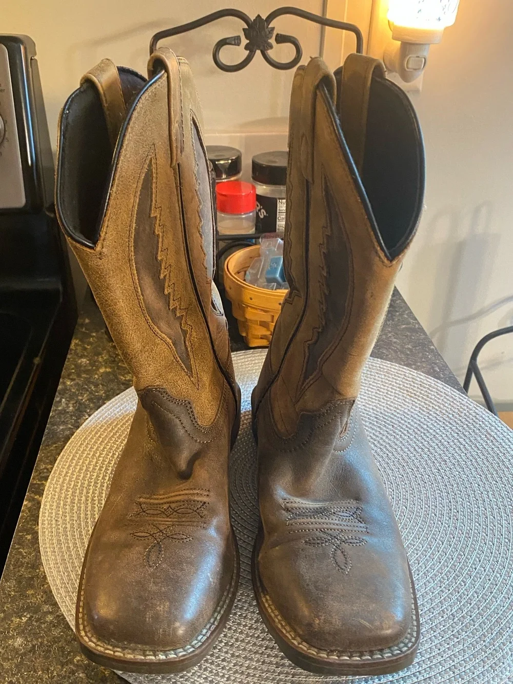 Smoky Mountain Ranger Kid 6 M Distressed Leather Cowboy Boots Fits 7.5 womems